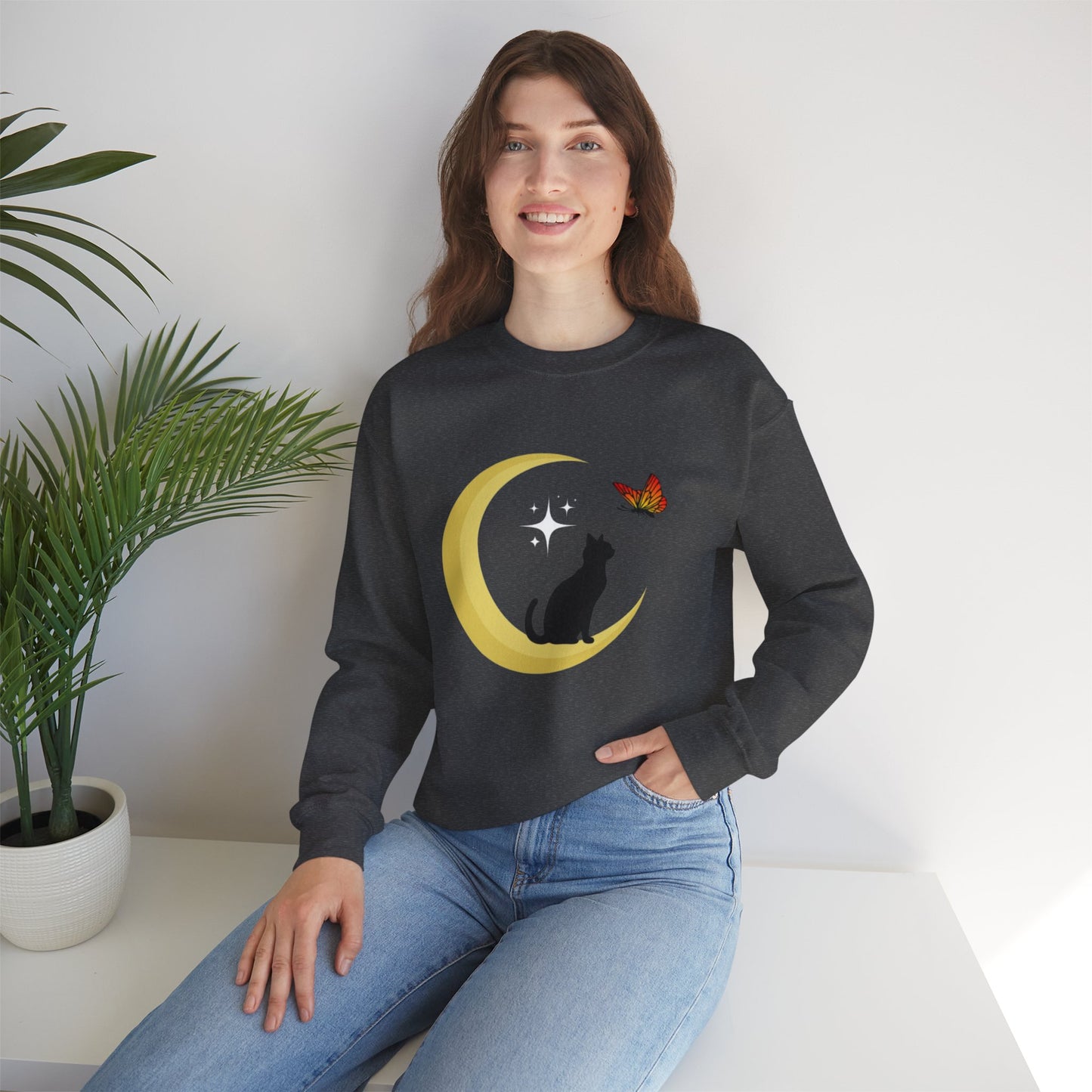 Woman's Heavy Blend™ Crewneck Sweatshirt/ Cat on the moon/White Star/Fall