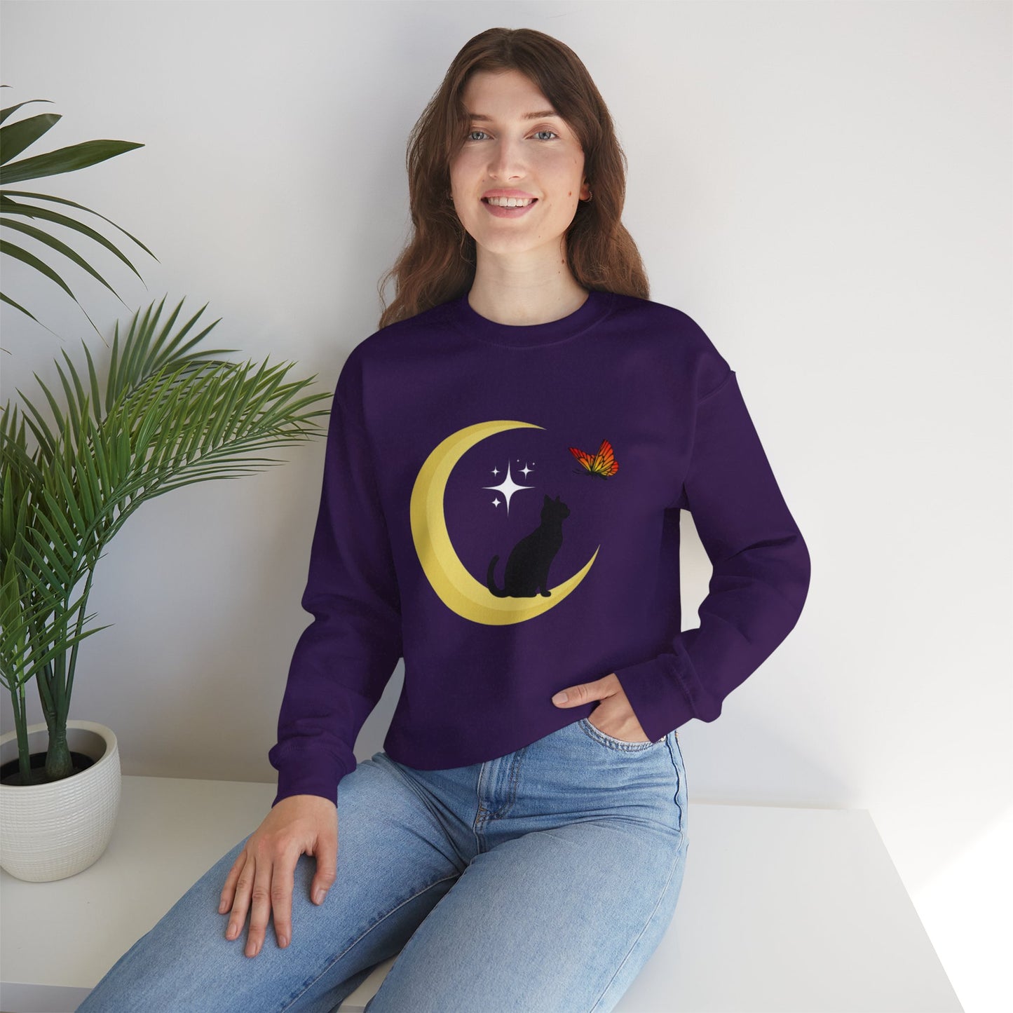 Woman's Heavy Blend™ Crewneck Sweatshirt/ Cat on the moon/White Star/Fall