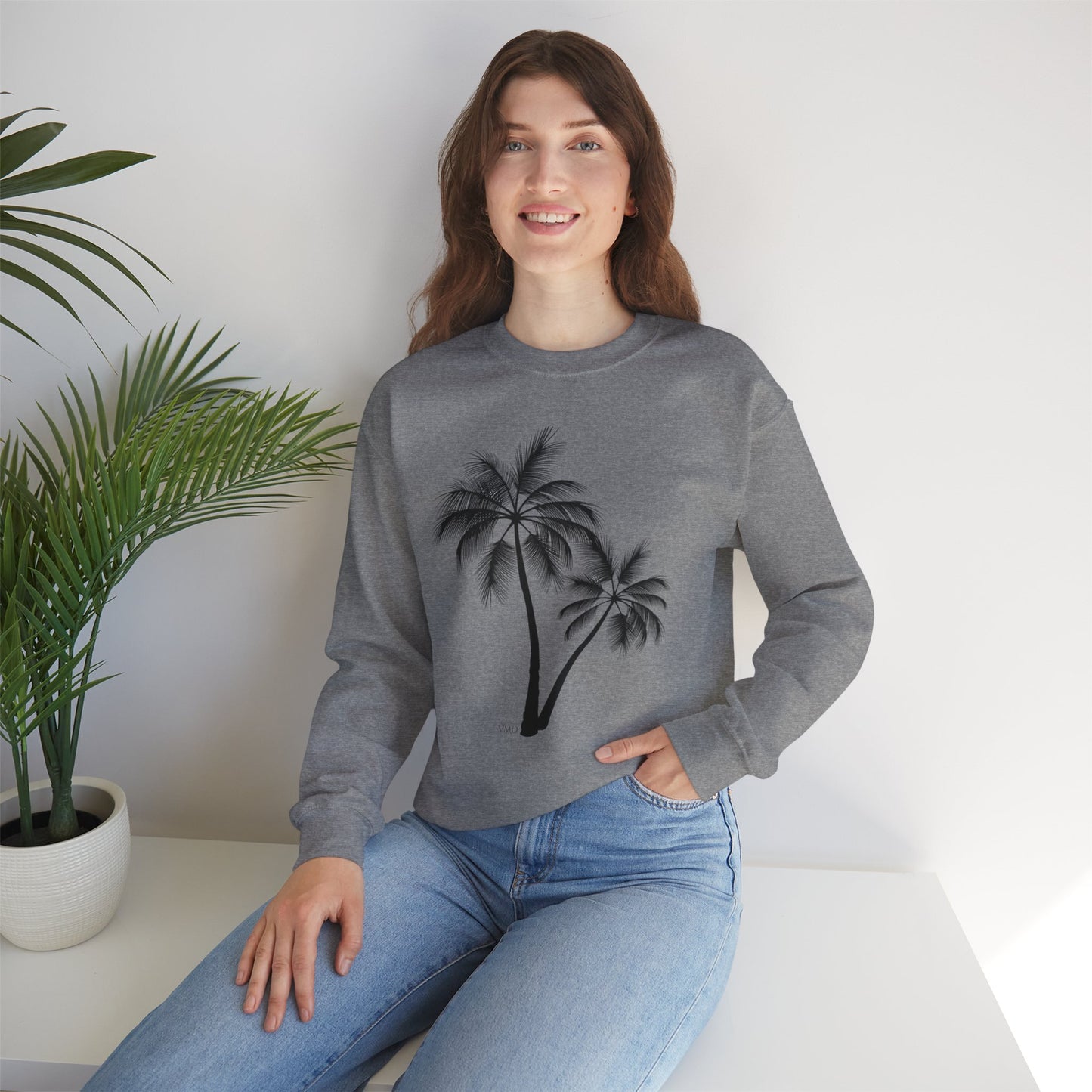 Womans Heavy Blend™ Crewneck Sweatshirt/2 Palm Trees/Black/White