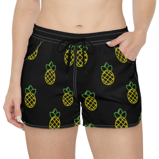 Women's Casual Shorts (AOP)/Neon Pineapples