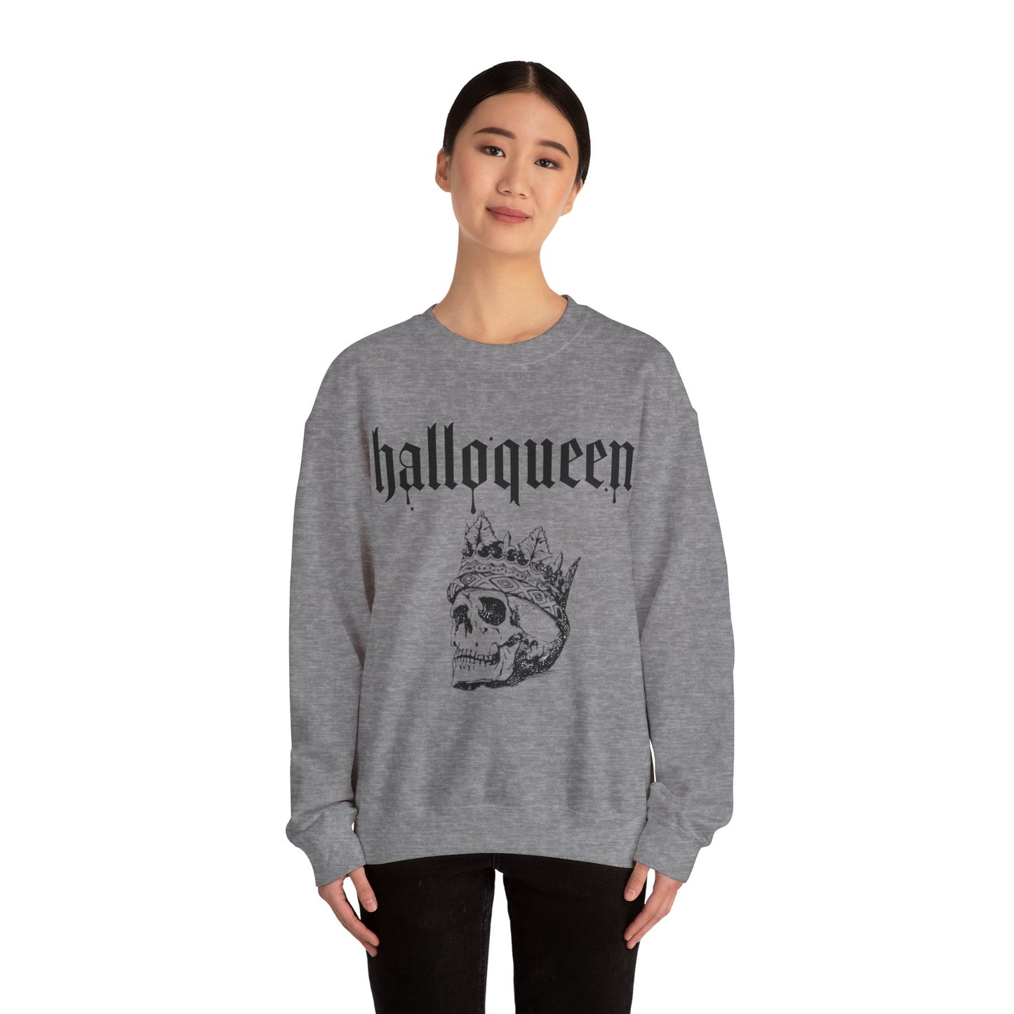 Womans Heavy Blend™ Crewneck Sweatshirt/Halloqueen/Skull