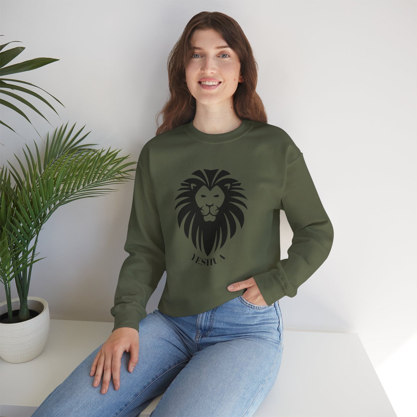 Unisex Heavy Blend™ Crewneck Sweatshirt/Yeshua Lion/Black