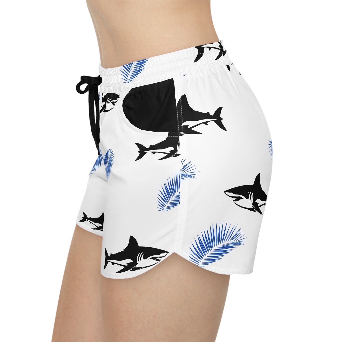 Women's Casual Shorts (AOP)/sharks/Blue leafs