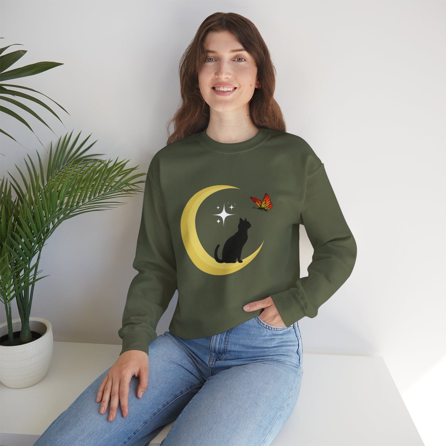 Woman's Heavy Blend™ Crewneck Sweatshirt/ Cat on the moon/White Star/Fall