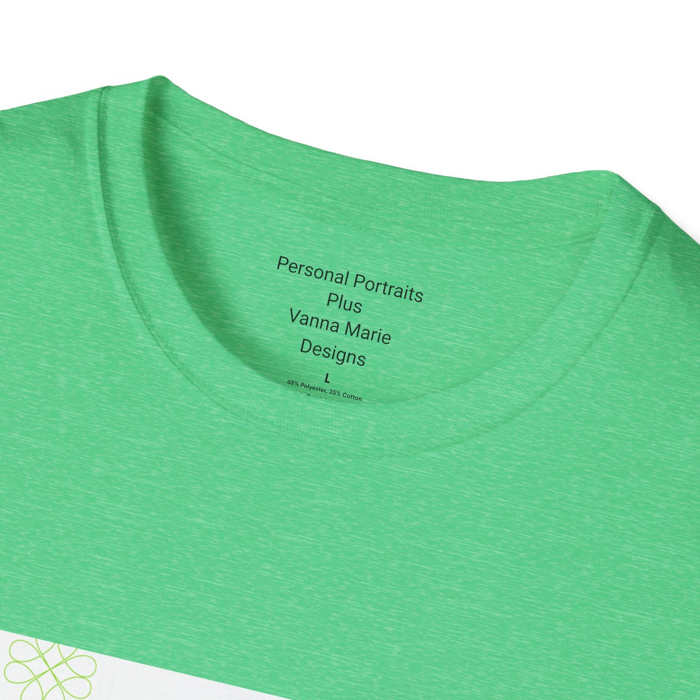 Unisex Softstyle T-Shirt/Riding with Clovers/brunnett