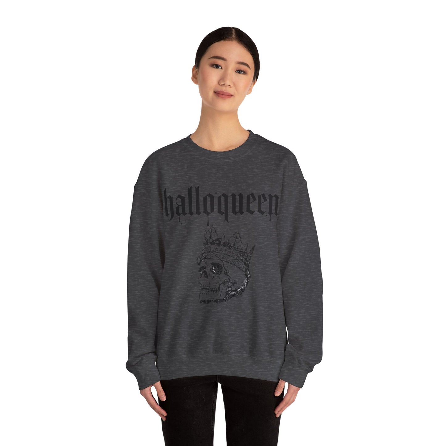 Womans Heavy Blend™ Crewneck Sweatshirt/Halloqueen/Skull